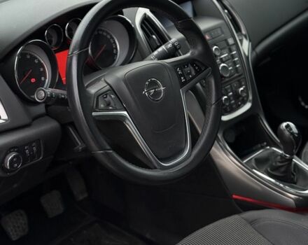 Опель Астра 2009 в Луцке на Automoto.ua Синий Опель Астра, объемом двигателя 1.6 л и пробегом 144 тыс. км за 6600 $, фото 7 на Automoto.ua