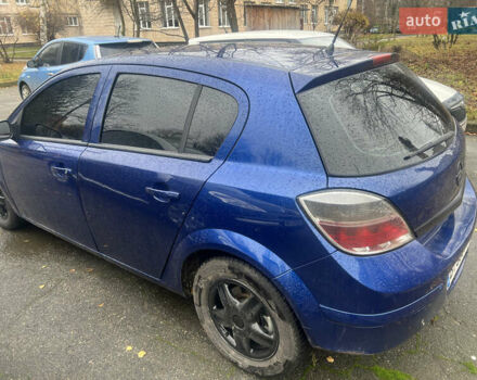 Синий Опель Астра, объемом двигателя 1.8 л и пробегом 248 тыс. км за 4500 $, фото 2 на Automoto.ua