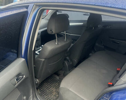 Синий Опель Астра, объемом двигателя 1.8 л и пробегом 248 тыс. км за 4500 $, фото 3 на Automoto.ua