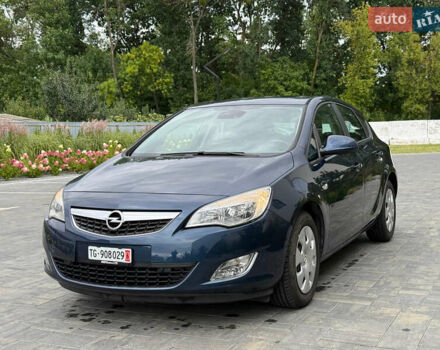 Синий Опель Астра, объемом двигателя 1.6 л и пробегом 72 тыс. км за 8500 $, фото 1 на Automoto.ua