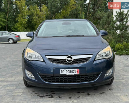 Синий Опель Астра, объемом двигателя 1.6 л и пробегом 72 тыс. км за 8500 $, фото 2 на Automoto.ua