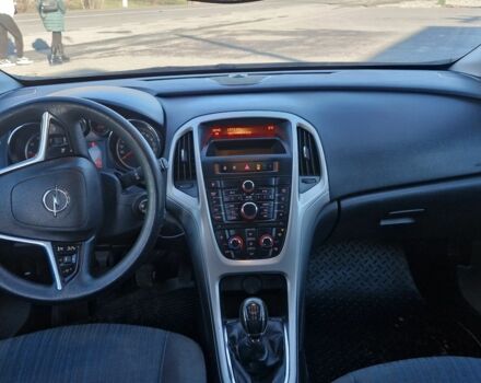 Синій Опель Астра, об'ємом двигуна 1.6 л та пробігом 253 тис. км за 6300 $, фото 5 на Automoto.ua