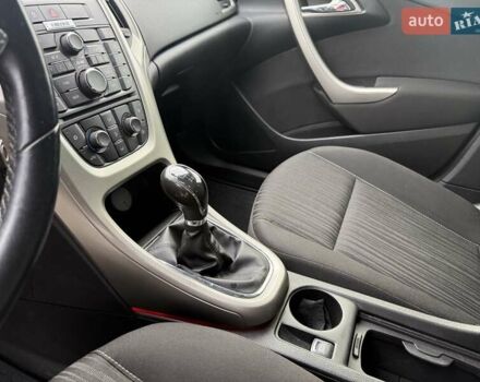 Синий Опель Астра, объемом двигателя 1.69 л и пробегом 140 тыс. км за 6900 $, фото 15 на Automoto.ua