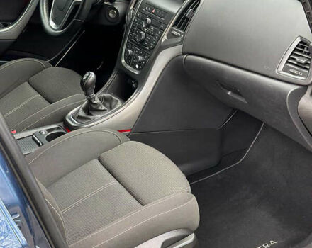 Синий Опель Астра, объемом двигателя 1.4 л и пробегом 176 тыс. км за 7200 $, фото 25 на Automoto.ua