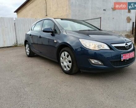 Синий Опель Астра, объемом двигателя 1.6 л и пробегом 250 тыс. км за 6850 $, фото 8 на Automoto.ua