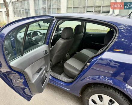 Синий Опель Астра, объемом двигателя 1.6 л и пробегом 240 тыс. км за 5999 $, фото 23 на Automoto.ua