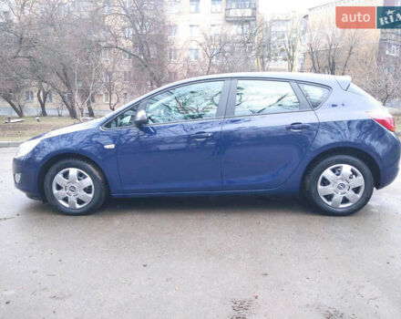 Синий Опель Астра, объемом двигателя 1.4 л и пробегом 217 тыс. км за 7000 $, фото 4 на Automoto.ua