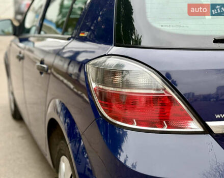 Синий Опель Астра, объемом двигателя 1.6 л и пробегом 240 тыс. км за 5999 $, фото 18 на Automoto.ua