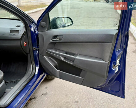Синий Опель Астра, объемом двигателя 1.6 л и пробегом 240 тыс. км за 5999 $, фото 27 на Automoto.ua