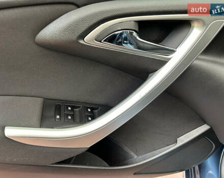 Опель Астра 2014 в Белой Церкве на Automoto.ua Синий Опель Астра, объемом двигателя 1.6 л и пробегом 183 тыс. км за 8900 $, фото 43 на Automoto.ua