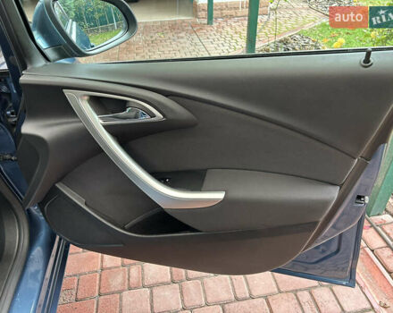 Опель Астра 2014 в Белой Церкве на Automoto.ua Синий Опель Астра, объемом двигателя 1.6 л и пробегом 183 тыс. км за 8900 $, фото 69 на Automoto.ua