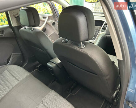 Опель Астра 2014 в Белой Церкве на Automoto.ua Синий Опель Астра, объемом двигателя 1.6 л и пробегом 183 тыс. км за 8900 $, фото 60 на Automoto.ua