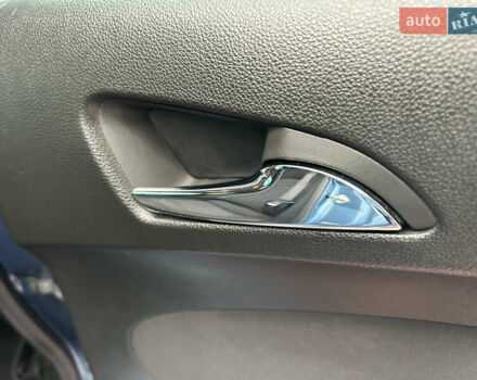 Опель Астра 2014 в Белой Церкве на Automoto.ua Синий Опель Астра, объемом двигателя 1.6 л и пробегом 183 тыс. км за 8900 $, фото 62 на Automoto.ua