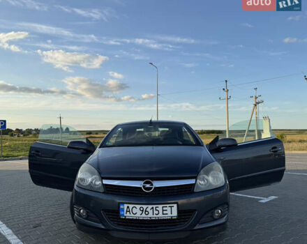 Синий Опель Астра, объемом двигателя 1.91 л и пробегом 206 тыс. км за 7000 $, фото 3 на Automoto.ua