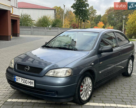 Синий Опель Астра, объемом двигателя 1.6 л и пробегом 340 тыс. км за 2600 $, фото 5 на Automoto.ua