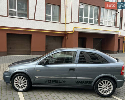 Синий Опель Астра, объемом двигателя 1.6 л и пробегом 340 тыс. км за 2600 $, фото 7 на Automoto.ua