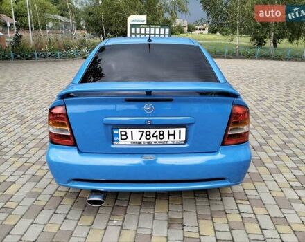 Синий Опель Астра, объемом двигателя 1.8 л и пробегом 290 тыс. км за 4100 $, фото 3 на Automoto.ua