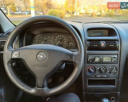 Синій Опель Астра, об'ємом двигуна 1.7 л та пробігом 310 тис. км за 2000 $, фото 11 на Automoto.ua