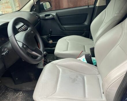 Синий Опель Астра, объемом двигателя 1.7 л и пробегом 200 тыс. км за 1500 $, фото 4 на Automoto.ua