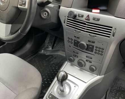 Синий Опель Астра, объемом двигателя 1.6 л и пробегом 203 тыс. км за 5800 $, фото 4 на Automoto.ua