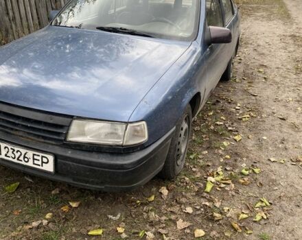 Синий Опель Астра, объемом двигателя 1.6 л и пробегом 283 тыс. км за 800 $, фото 3 на Automoto.ua