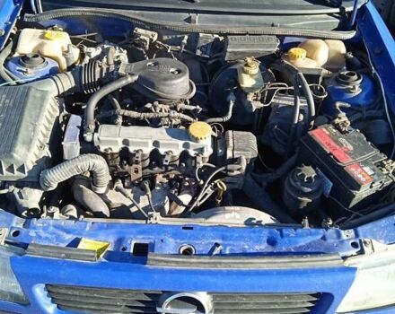 Синий Опель Астра, объемом двигателя 1.6 л и пробегом 350 тыс. км за 2300 $, фото 9 на Automoto.ua