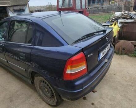 Синий Опель Астра, объемом двигателя 1.6 л и пробегом 800 тыс. км за 1200 $, фото 1 на Automoto.ua