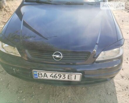 Синий Опель Астра, объемом двигателя 1.4 л и пробегом 270 тыс. км за 2900 $, фото 1 на Automoto.ua