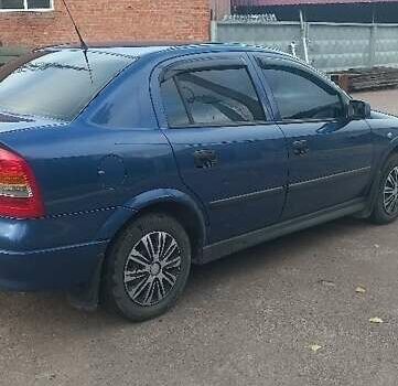 Синий Опель Астра, объемом двигателя 1.6 л и пробегом 200 тыс. км за 4600 $, фото 1 на Automoto.ua