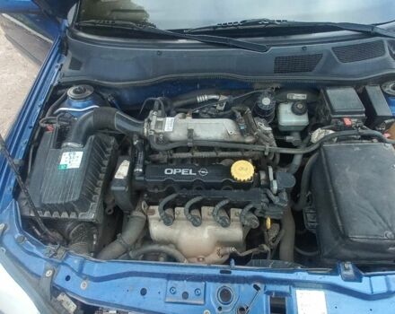 Синій Опель Астра, об'ємом двигуна 1.6 л та пробігом 200 тис. км за 4600 $, фото 6 на Automoto.ua