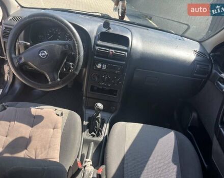 Синий Опель Астра, объемом двигателя 1.4 л и пробегом 218 тыс. км за 4200 $, фото 9 на Automoto.ua