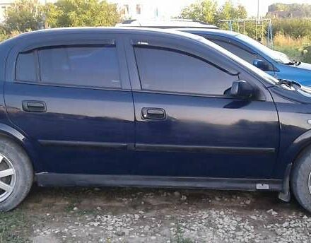 Синий Опель Астра, объемом двигателя 1.6 л и пробегом 243 тыс. км за 4345 $, фото 9 на Automoto.ua