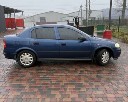 Синий Опель Астра, объемом двигателя 1.4 л и пробегом 210 тыс. км за 3300 $, фото 1 на Automoto.ua