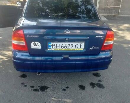 Синий Опель Астра, объемом двигателя 1.4 л и пробегом 180 тыс. км за 3200 $, фото 5 на Automoto.ua