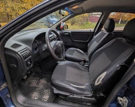 Опель Астра 2005 в Смеле на Automoto.ua Синий Опель Астра, объемом двигателя 1.4 л и пробегом 195 тыс. км за 4000 $, фото 5 на Automoto.ua