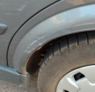 Синий Опель Астра, объемом двигателя 1.4 л и пробегом 61 тыс. км за 4500 $, фото 4 на Automoto.ua