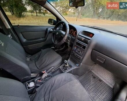 Синий Опель Астра, объемом двигателя 1.36 л и пробегом 250 тыс. км за 3599 $, фото 10 на Automoto.ua