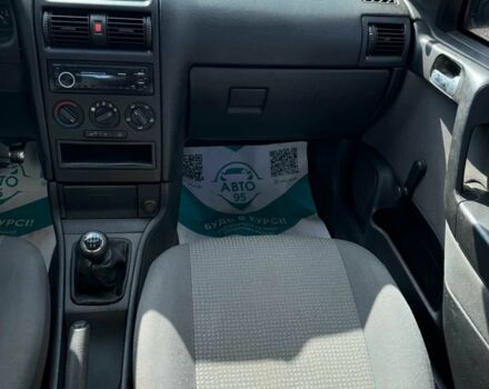 Синий Опель Астра, объемом двигателя 1.4 л и пробегом 284 тыс. км за 2550 $, фото 6 на Automoto.ua