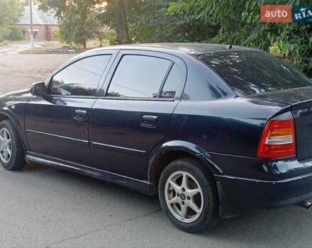 Синий Опель Астра, объемом двигателя 1.4 л и пробегом 208 тыс. км за 2700 $, фото 4 на Automoto.ua