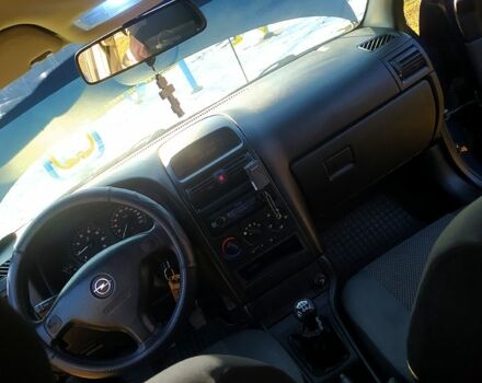 Синий Опель Астра, объемом двигателя 1.4 л и пробегом 104 тыс. км за 4200 $, фото 6 на Automoto.ua