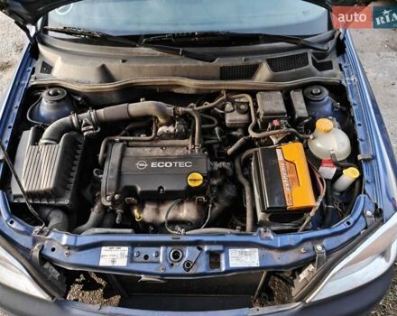 Синій Опель Астра, об'ємом двигуна 1.4 л та пробігом 86 тис. км за 6000 $, фото 6 на Automoto.ua