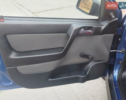 Синій Опель Астра, об'ємом двигуна 1.4 л та пробігом 182 тис. км за 3300 $, фото 31 на Automoto.ua