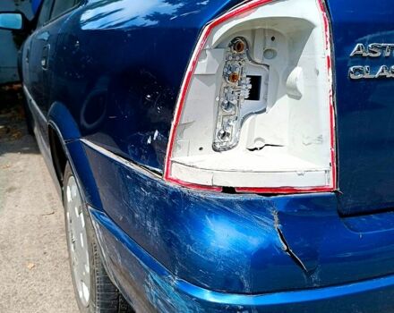 Синий Опель Астра, объемом двигателя 1.6 л и пробегом 46 тыс. км за 1500 $, фото 3 на Automoto.ua