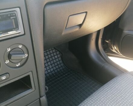 Синий Опель Астра, объемом двигателя 1.6 л и пробегом 215 тыс. км за 3000 $, фото 21 на Automoto.ua