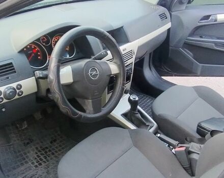Синій Опель Астра, об'ємом двигуна 1.6 л та пробігом 211 тис. км за 4400 $, фото 4 на Automoto.ua