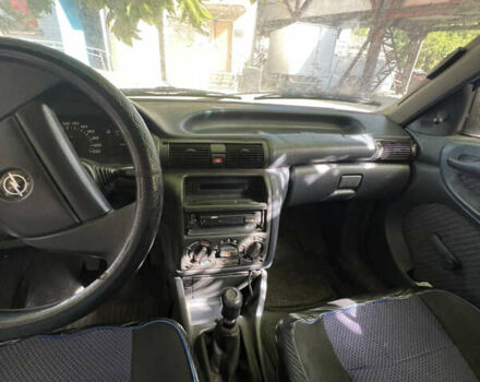 Опель Астра 1992 в Николаеве на Automoto.ua Синий Опель Астра, объемом двигателя 1.39 л и пробегом 507 тыс. км за 2500 $, фото 3 на Automoto.ua