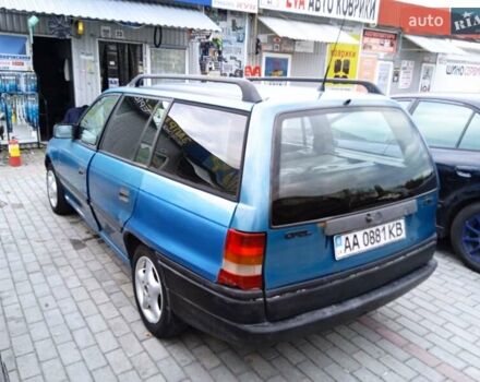 Синій Опель Астра, об'ємом двигуна 2 л та пробігом 400 тис. км за 950 $, фото 2 на Automoto.ua