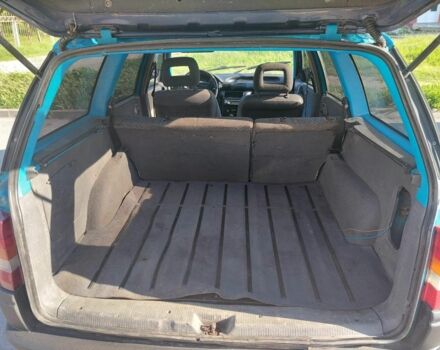 Синий Опель Астра, объемом двигателя 1.4 л и пробегом 300 тыс. км за 700 $, фото 7 на Automoto.ua