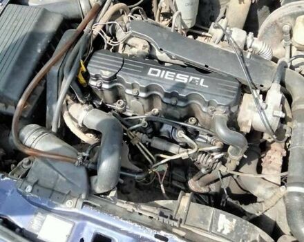 Синий Опель Астра, объемом двигателя 1.7 л и пробегом 377 тыс. км за 1350 $, фото 3 на Automoto.ua