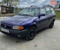 Синий Опель Астра, объемом двигателя 1.6 л и пробегом 262 тыс. км за 1600 $, фото 1 на Automoto.ua